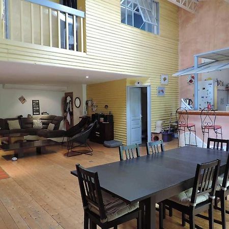 Duplex Avec Terrasse Tropezienne Daire Pézenas Dış mekan fotoğraf
